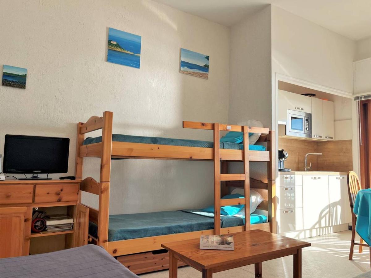 Studio Lumineux 4 Couchages Pres De La Plage Avec Options Linge Et Wifi - Fr-1-251-433 Le Lavandou Zewnętrze zdjęcie